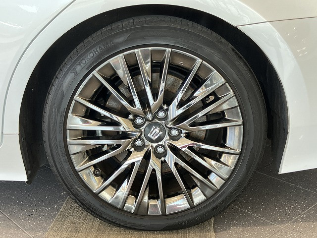 トヨタ クラウン ハイブリッド 3.5 G エグゼクティブの中古車