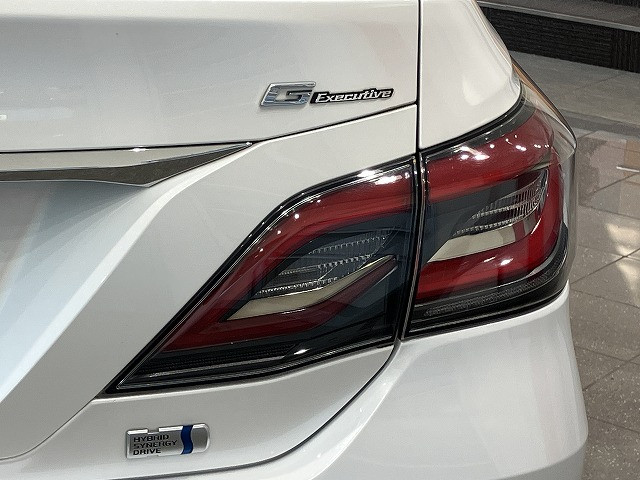 トヨタ クラウン ハイブリッド 3.5 G エグゼクティブの中古車