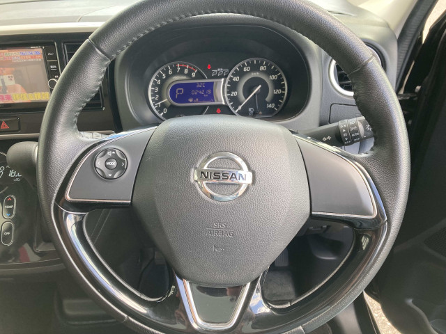 日産 デイズルークス 660 ハイウェイスターX Vセレクションの中古車