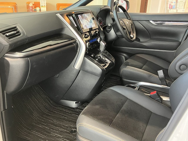 トヨタ アルファード 2.5 S タイプゴールドの中古車