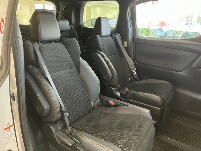 トヨタ アルファード 2.5 S タイプゴールドの中古車