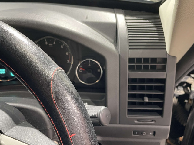ジープ チェロキー リミテッド 4WDの中古車