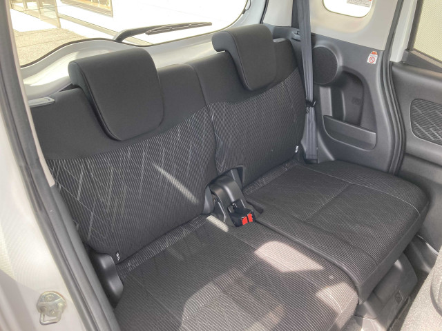 三菱 eKスペース 660 カスタム T eアシストの中古車