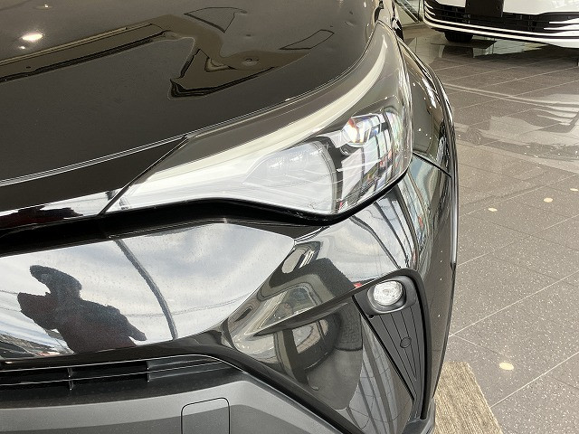 トヨタ C-HR ハイブリッド 1.8 G モード ネロ セーフティ プラスⅡの中古車