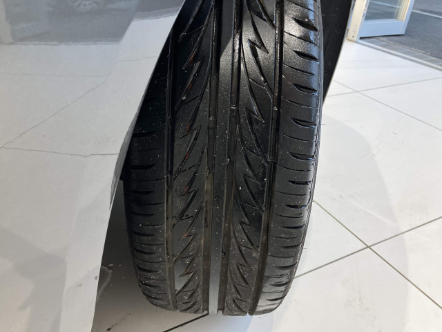 アルファロメオ ジュリエッタ コンペティツォーネ ホワイトエディションの中古車