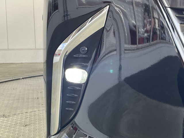トヨタ アルファード ハイブリッド 2.5 Z E-Four 4WDの中古車