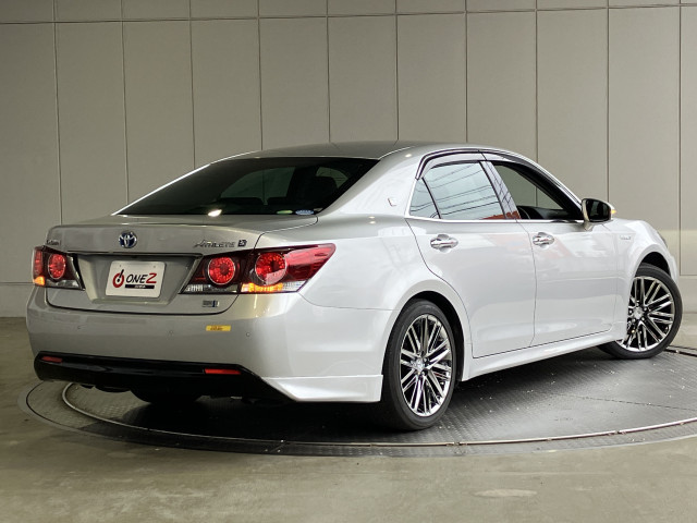 トヨタ クラウンアスリートハイブリッド ハイブリッド 2.5 S Jフロンティア リミテッドの中古車