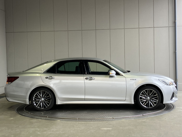 トヨタ クラウンアスリートハイブリッド ハイブリッド 2.5 S Jフロンティア リミテッドの中古車