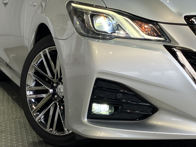 トヨタ クラウンアスリートハイブリッド ハイブリッド 2.5 S Jフロンティア リミテッドの中古車