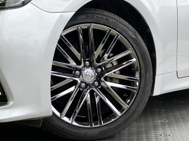 トヨタ クラウンアスリートハイブリッド ハイブリッド 2.5 S Jフロンティア リミテッドの中古車