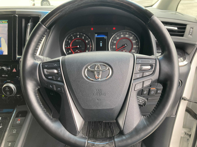 トヨタ アルファード 2.5 S Cパッケージの中古車