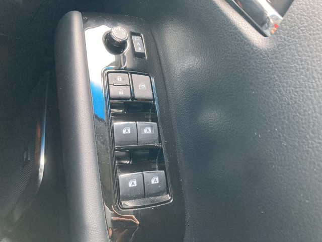 トヨタ アルファード 2.5 S Cパッケージの中古車