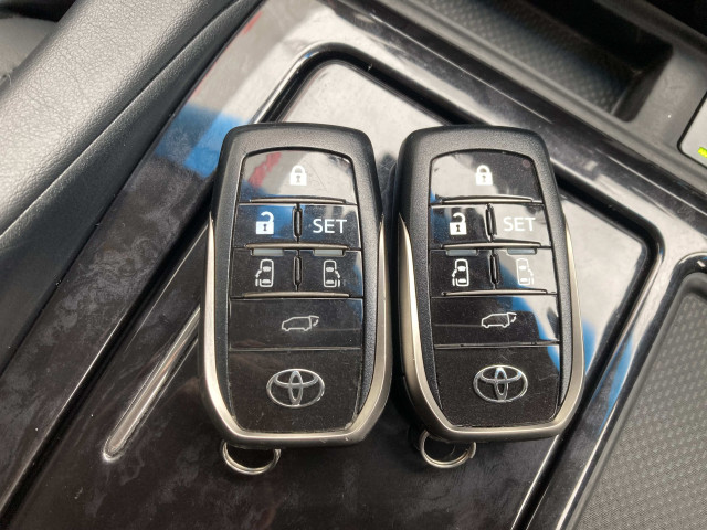 トヨタ アルファード 2.5 S Cパッケージの中古車