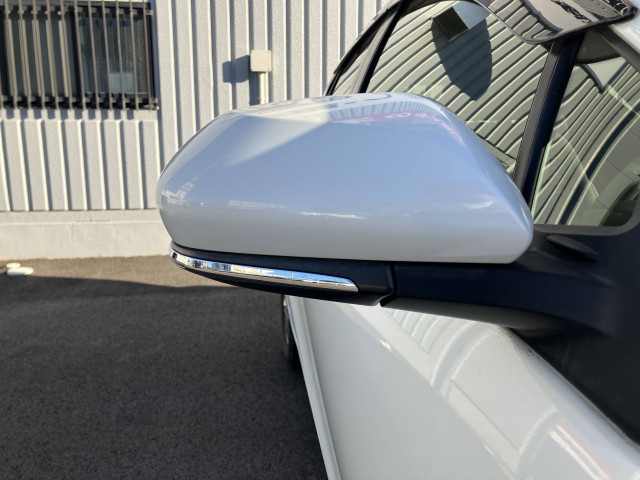 トヨタ アクア 1.5 S スタイルブラックの中古車