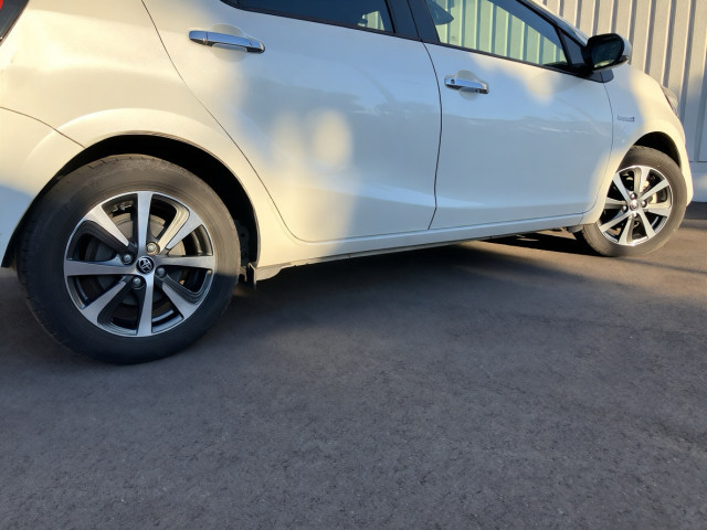 トヨタ アクア 1.5 S スタイルブラックの中古車