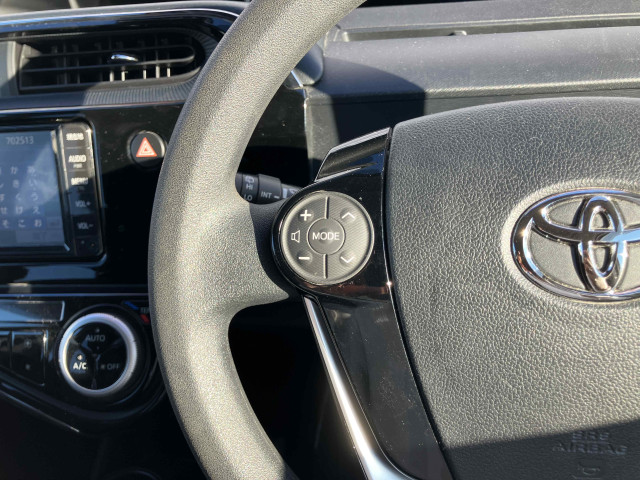 トヨタ アクア 1.5 S スタイルブラックの中古車