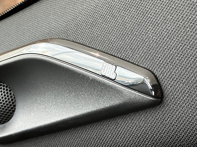 トヨタ ハリアー 2.0 Z レザーパッケージ 4WDの中古車