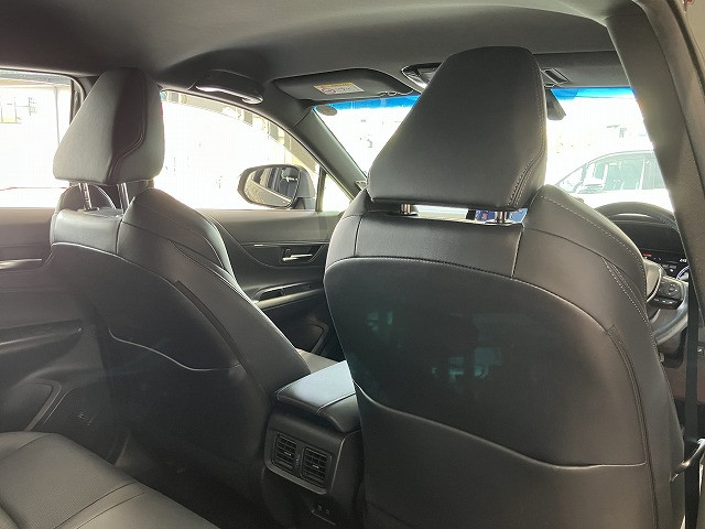 トヨタ ハリアー 2.0 Z レザーパッケージ 4WDの中古車