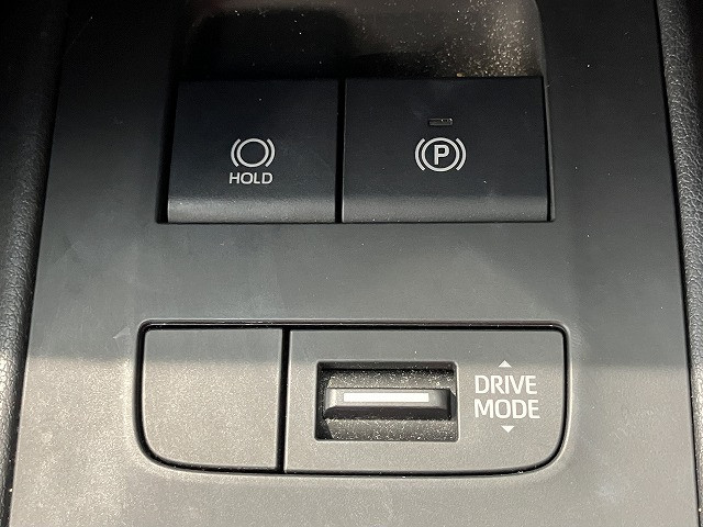トヨタ ハリアー 2.0 Z レザーパッケージ 4WDの中古車
