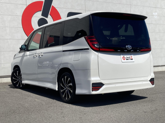 トヨタ ノア 2.0 S-Zの中古車