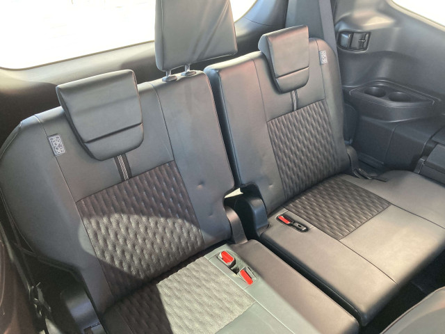 トヨタ ノア 2.0 S-Zの中古車