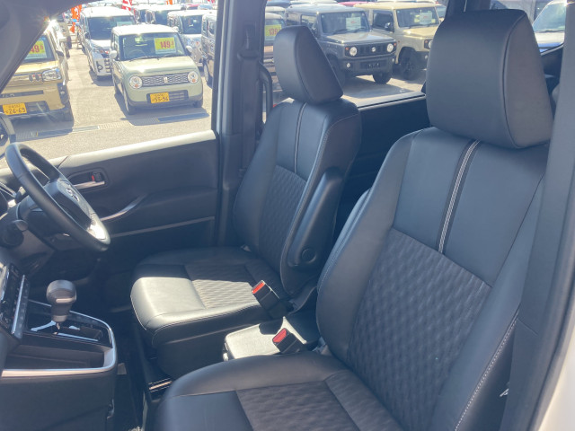 トヨタ ノア 2.0 S-Zの中古車