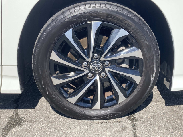 トヨタ ノア 2.0 S-Zの中古車
