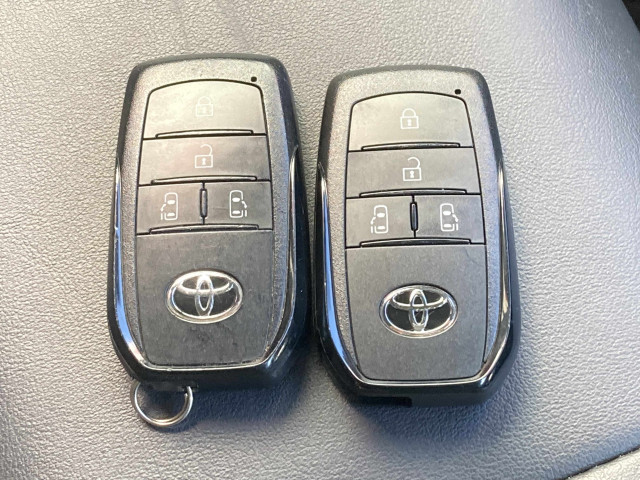 トヨタ ノア 2.0 S-Zの中古車