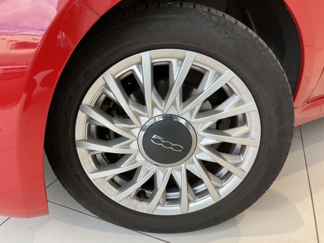 フィアット 500 ツインエア ラウンジの中古車