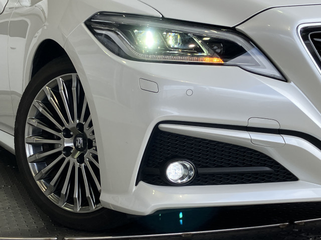 トヨタ クラウンハイブリッド ハイブリッド 2.5 Gの中古車