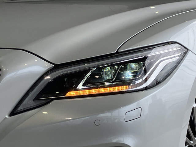 トヨタ クラウンハイブリッド ハイブリッド 2.5 Gの中古車