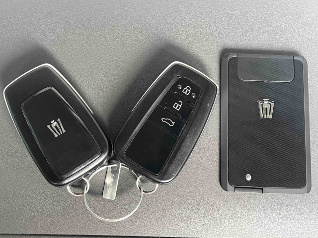 トヨタ クラウンハイブリッド ハイブリッド 2.5 Gの中古車