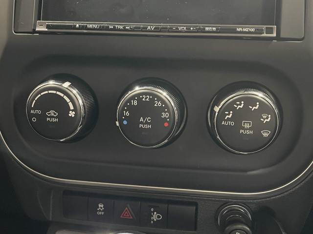 ジープ コンパス ノース 4WDの中古車