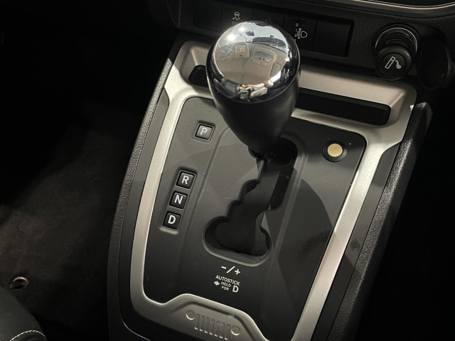 ジープ コンパス ノース 4WDの中古車