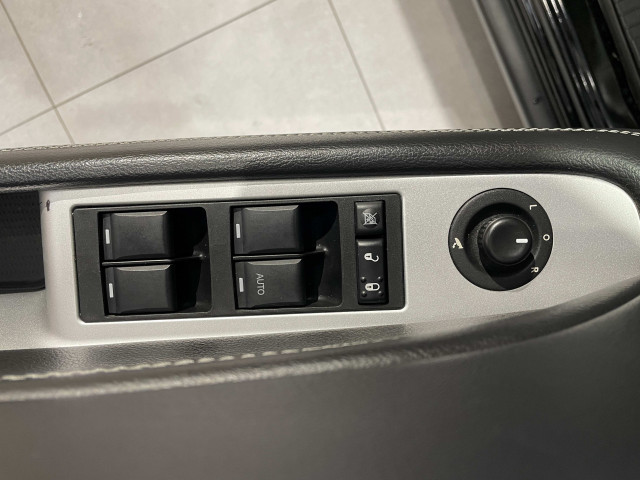 ジープ コンパス ノース 4WDの中古車