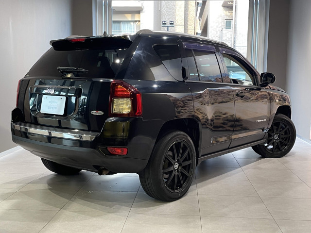 ジープ コンパス ノース 4WDの中古車
