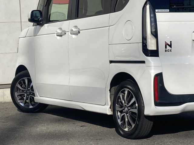 ホンダ N-BOX カスタム 660の中古車
