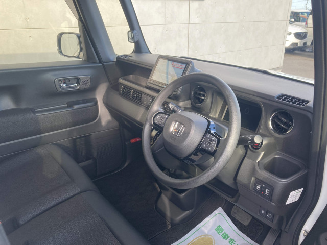ホンダ N-BOX カスタム 660の中古車