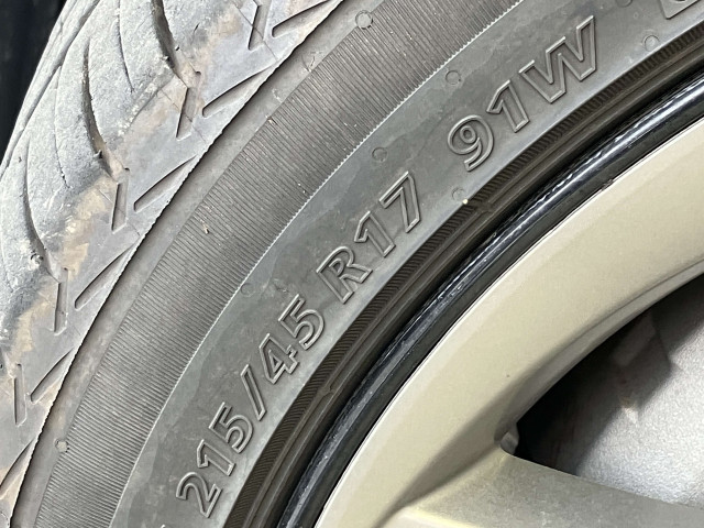 トヨタ プリウス 1.8 S ツーリングセレクションの中古車