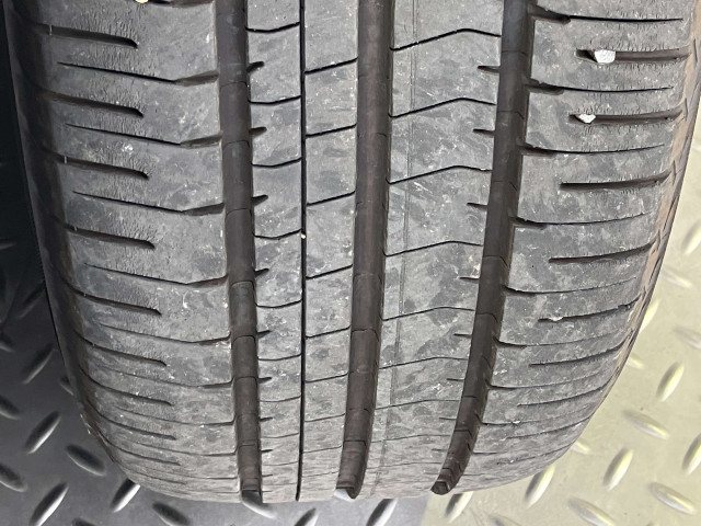 トヨタ プリウス 1.8 S ツーリングセレクションの中古車