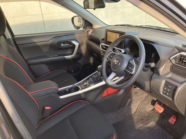 トヨタ ライズ 1.2 Zの中古車