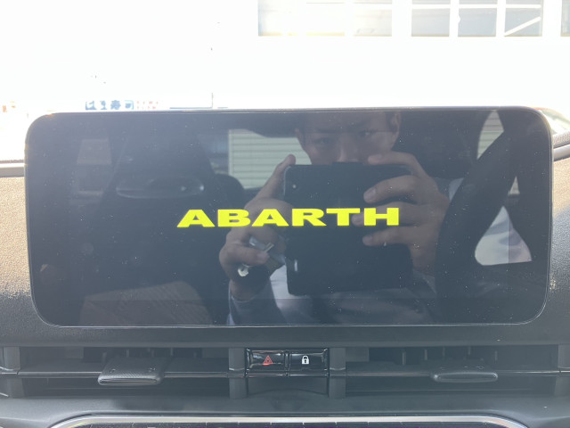 アバルト 500E ツーリズモの中古車