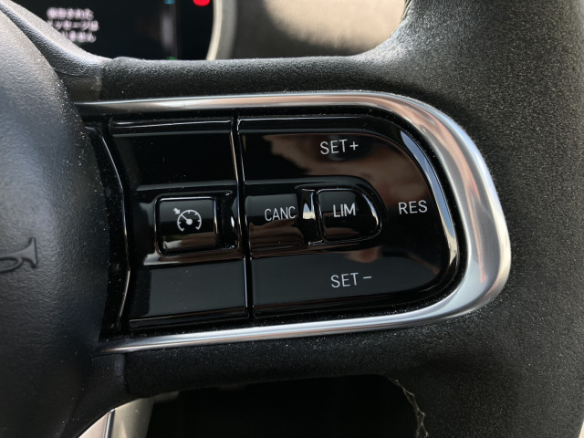 アバルト 500E ツーリズモの中古車
