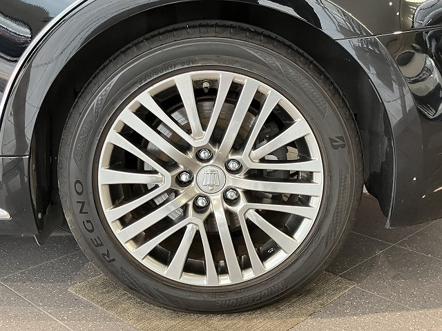 トヨタ クラウンマジェスタ 3.5 Fバージョンの中古車