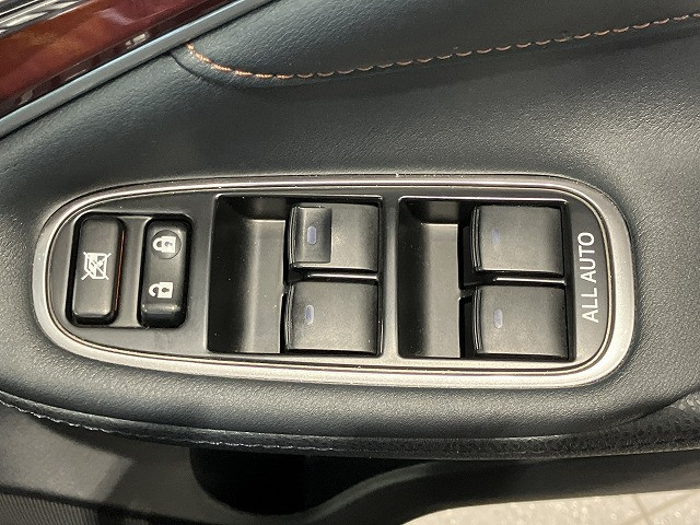 トヨタ クラウンマジェスタ 3.5 Fバージョンの中古車