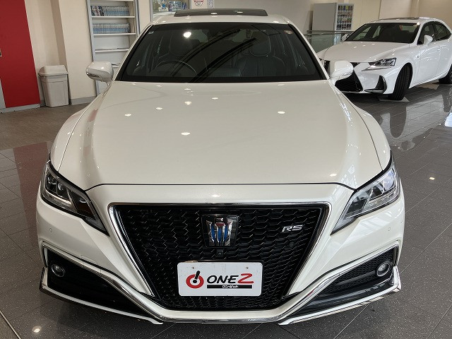 トヨタ クラウン ハイブリッド 2.5 RS アドバンス Four 4WDの中古車