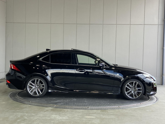 レクサス IS 300h Fスポーツの中古車
