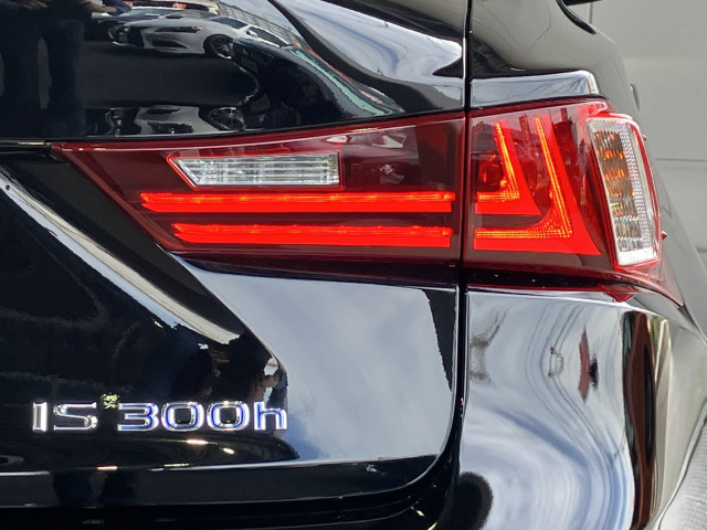 レクサス IS 300h Fスポーツの中古車