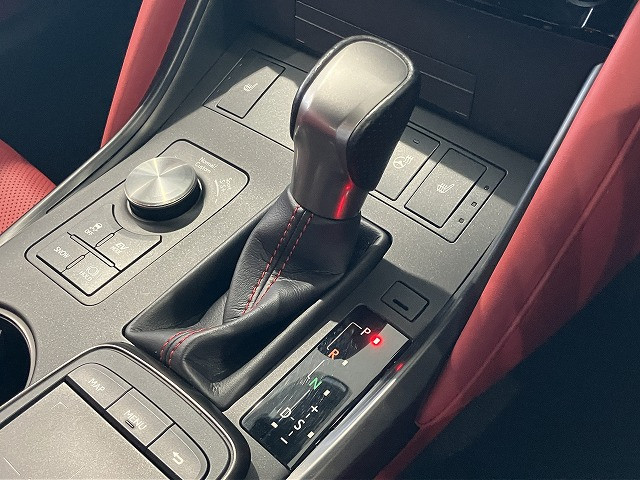レクサス IS 300h Fスポーツの中古車