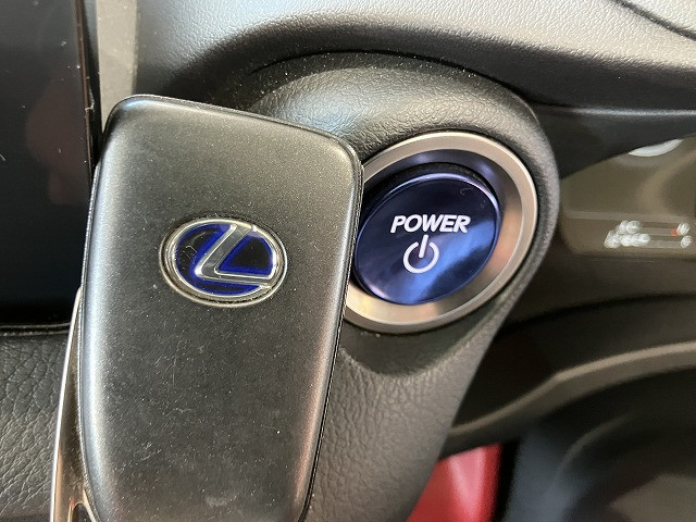 レクサス IS 300h Fスポーツの中古車
